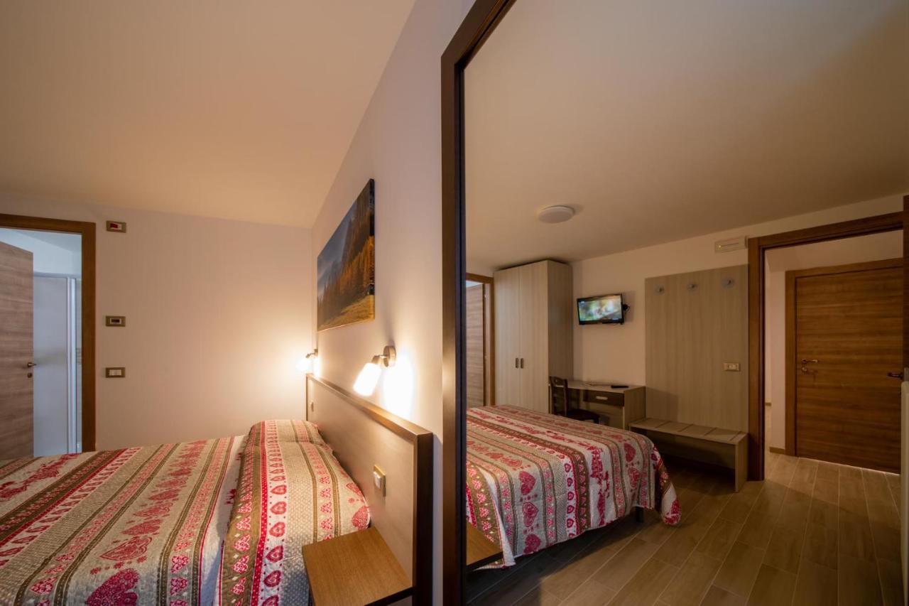 Chambres D'Hotel A Rosy 奥斯塔 外观 照片