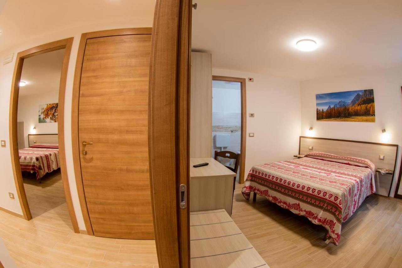 Chambres D'Hotel A Rosy 奥斯塔 外观 照片